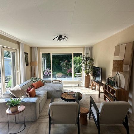 Vakantiewoning De Bosrand Aan Zee Sint Annaland Exteriör bild
