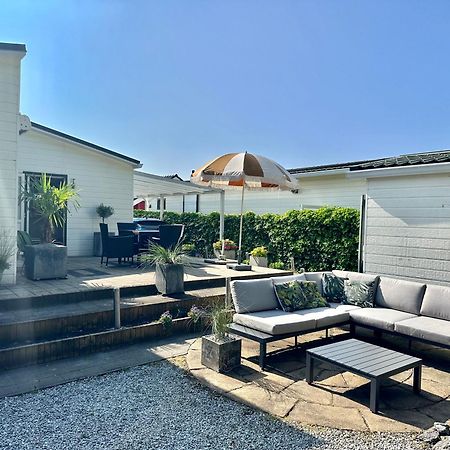 Vakantiewoning De Bosrand Aan Zee Sint Annaland Exteriör bild