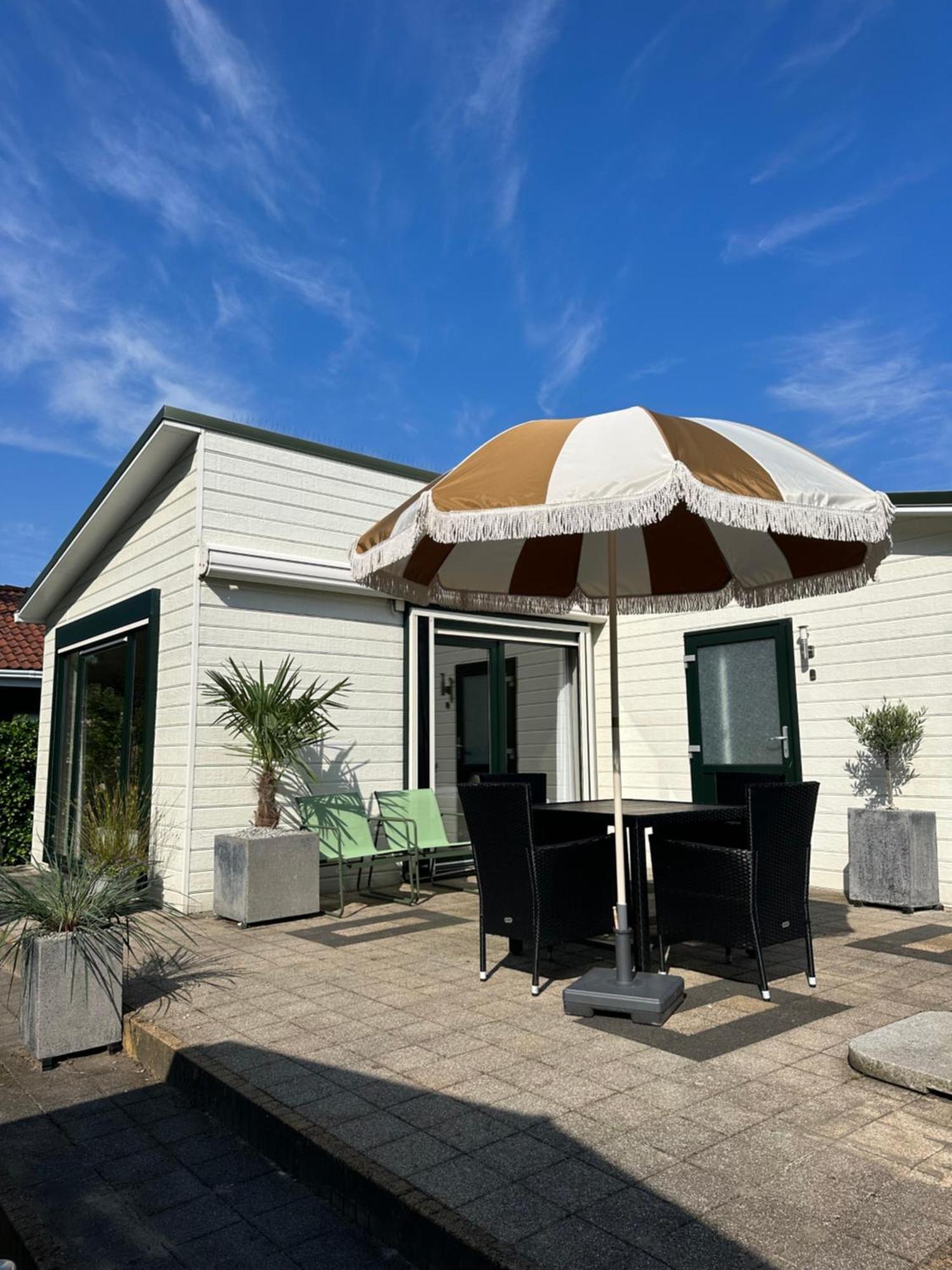 Vakantiewoning De Bosrand Aan Zee Sint Annaland Exteriör bild